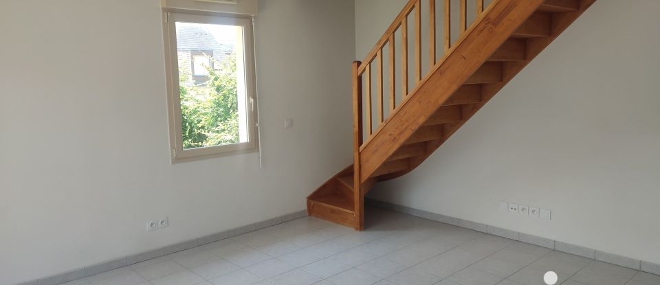 Maison 3 pièces de 68 m² à - (72500)