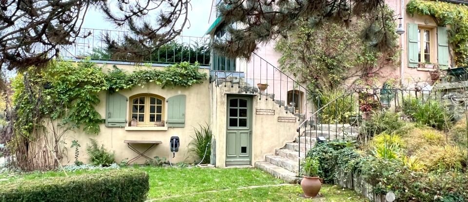 House 5 rooms of 141 m² in Montfort-l'Amaury (78490)