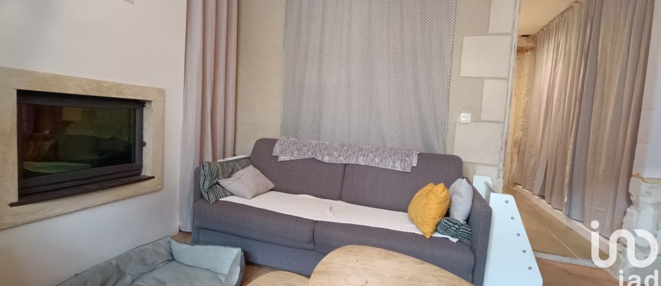 Maison 3 pièces de 100 m² à Cinq-Mars-la-Pile (37130)