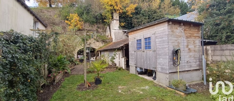 Maison 3 pièces de 100 m² à Cinq-Mars-la-Pile (37130)