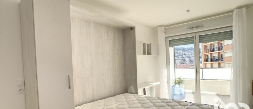 Studio 1 pièce de 23 m² à Nice (06300)