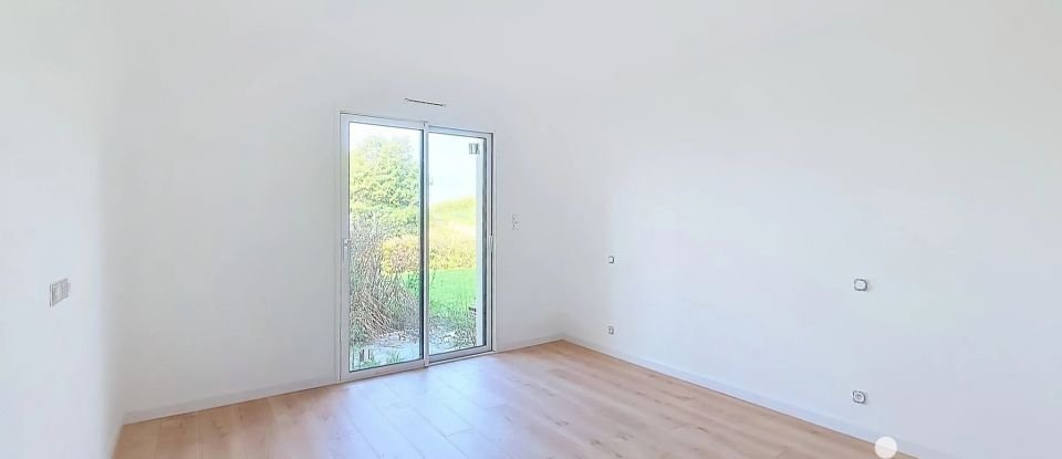 Maison 6 pièces de 146 m² à Moustoir-Ac (56500)