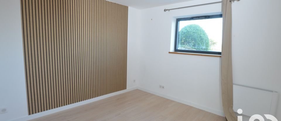 House 5 rooms of 112 m² in La Tourette (42380)