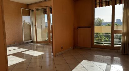 Appartement 4 pièces de 82 m² à Lormont (33310)