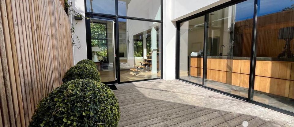 Maison 5 pièces de 200 m² à Bordeaux (33200)