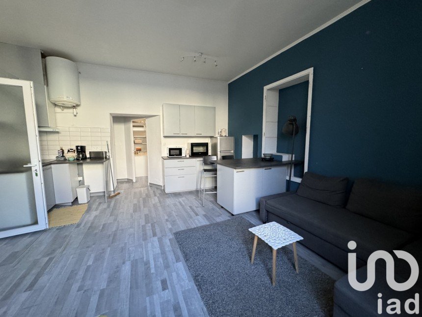 Appartement 3 pièces de 44 m² à Nîmes (30000)