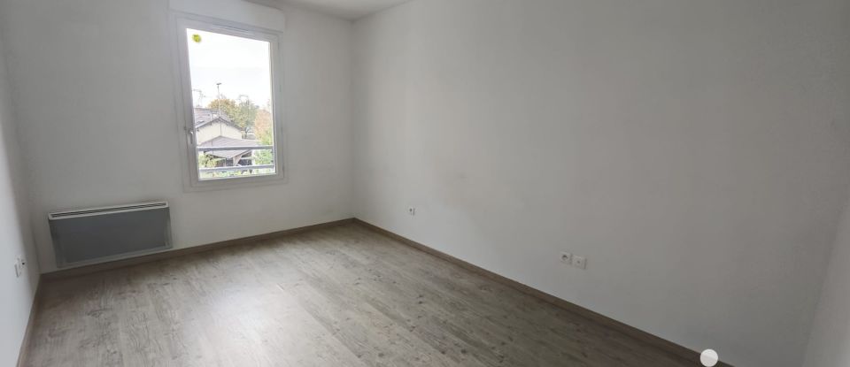 Appartement 2 pièces de 45 m² à Mours (95260)