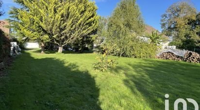 Land of 1,043 m² in La Chapelle-Gauthier (77720)