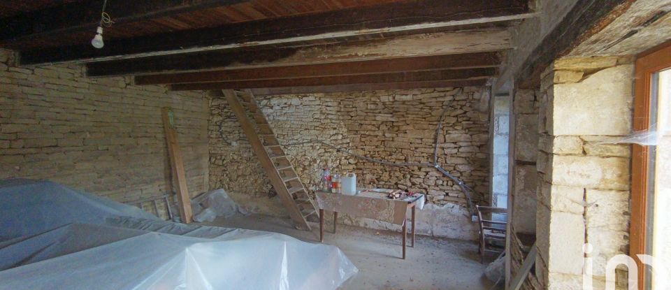 Maison 4 pièces de 80 m² à Chenay (79120)