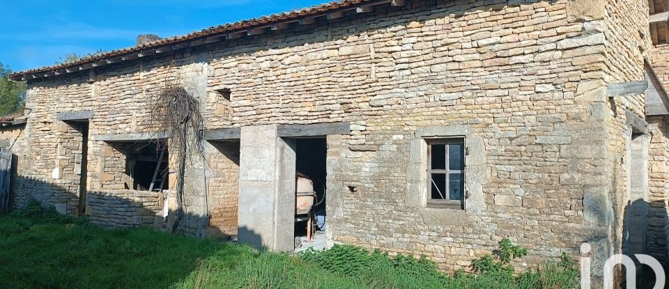 Maison 4 pièces de 80 m² à Chenay (79120)