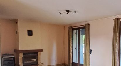 Maison 4 pièces de 85 m² à Le Pizou (24700)