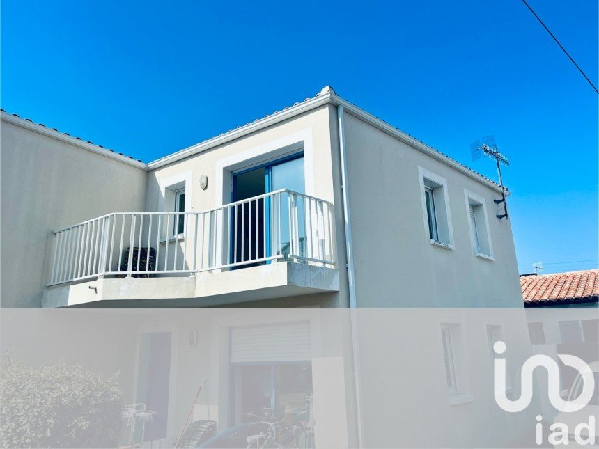 Apartment 3 rooms of 39 m² in La Tranche-sur-Mer (85360)