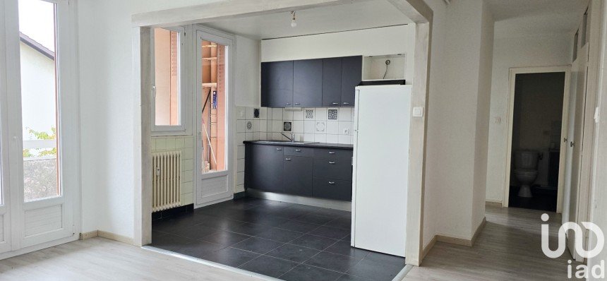 Apartment 2 rooms of 44 m² in Ville-la-Grand (74100)