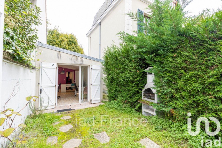 Maison 2 pièces de 27 m² à Asnières-sur-Seine (92600)