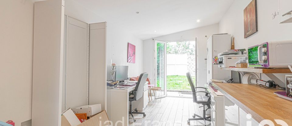 Maison 2 pièces de 27 m² à Asnières-sur-Seine (92600)