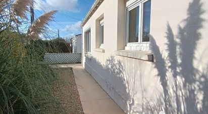 Maison 4 pièces de 80 m² à Saintes (17100)