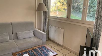 Appartement 3 pièces de 81 m² à Saint-Étienne (42100)