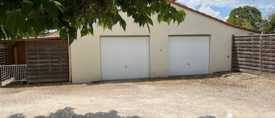 Maison 5 pièces de 118 m² à Saint-Hilaire (31410)