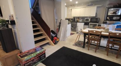 House 3 rooms of 100 m² in Hautevesnes (02810)