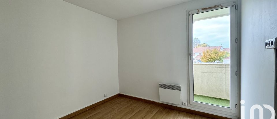 Appartement 3 pièces de 70 m² à Pontault-Combault (77340)