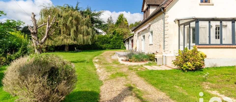 Maison traditionnelle 6 pièces de 120 m² à Beynes (78650)