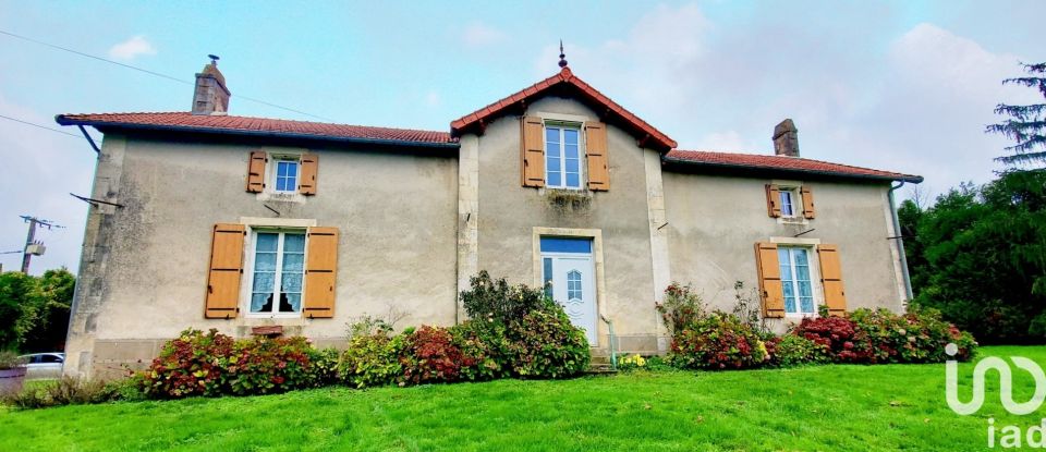 Country house 7 rooms of 130 m² in - (79110)