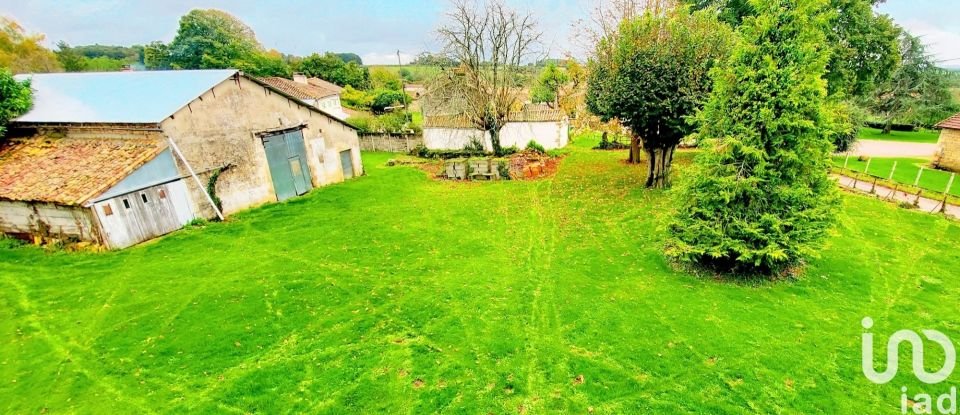 Country house 7 rooms of 130 m² in - (79110)