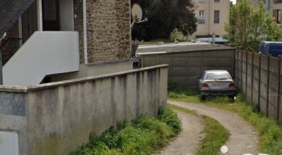 Parking/garage/box de 11 m² à Corbeil-Essonnes (91100)