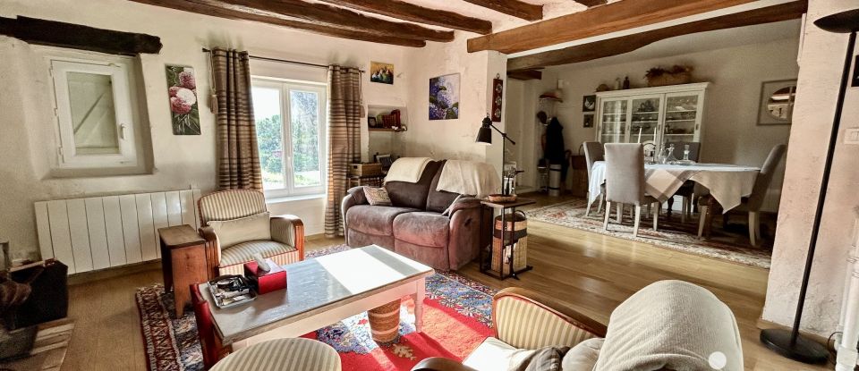 Longere 6 rooms of 135 m² in Lignières-de-Touraine (37130)