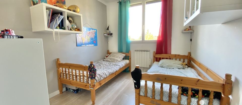 Appartement 4 pièces de 76 m² à Salon-de-Provence (13300)