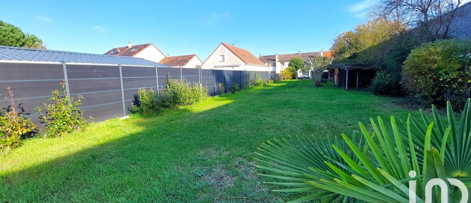 Maison traditionnelle 8 pièces de 190 m² à Châteauroux (36000)