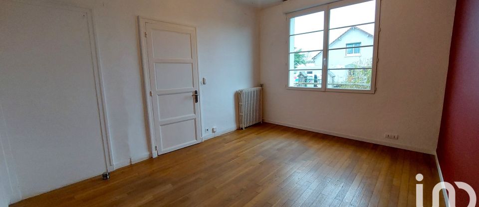 Traditional house 8 rooms of 190 m² in Châteauroux (36000)