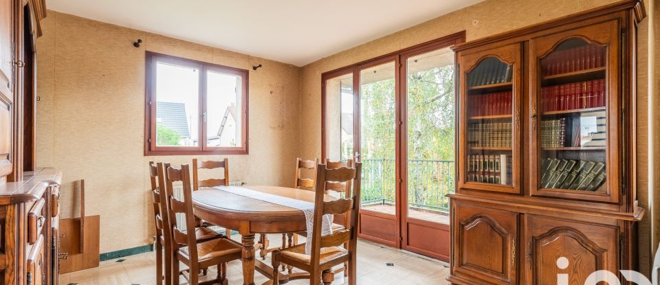 Maison 6 pièces de 132 m² à Viry-Châtillon (91170)