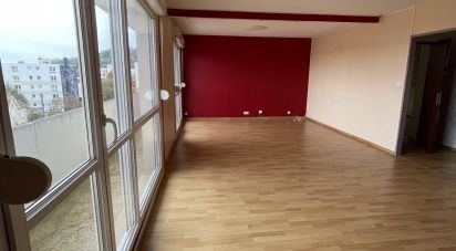 Appartement 4 pièces de 80 m² à Laon (02000)