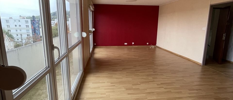 Appartement 4 pièces de 80 m² à Laon (02000)