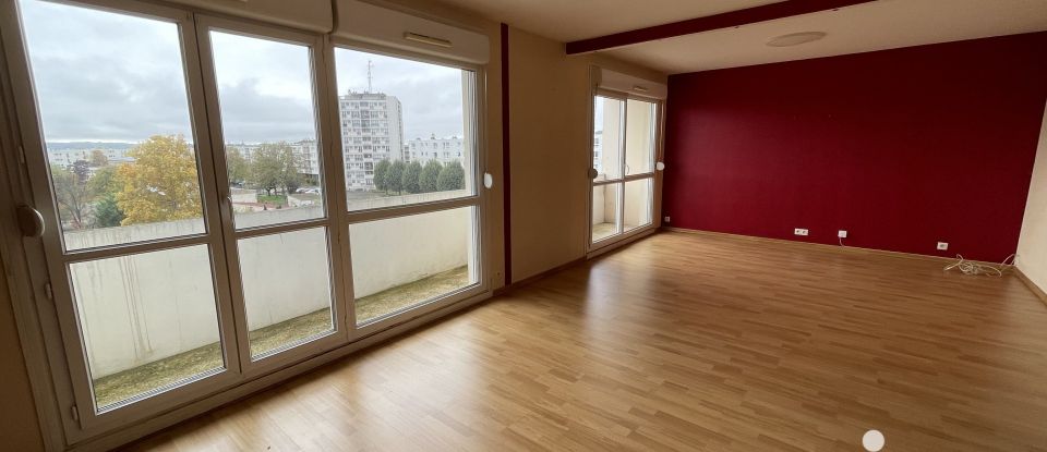 Appartement 4 pièces de 80 m² à Laon (02000)