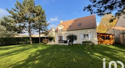 Traditional house 6 rooms of 121 m² in Magny-le-Hongre (77700)