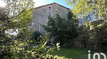 Maison 12 pièces de 230 m² à Saint-Sernin (07200)