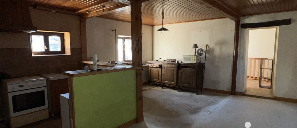 House 12 rooms of 230 m² in Saint-Sernin (07200)