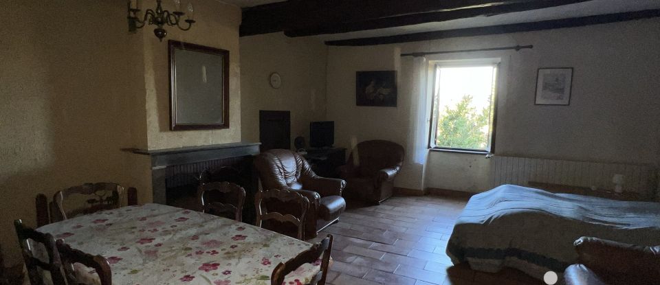 House 12 rooms of 230 m² in Saint-Sernin (07200)