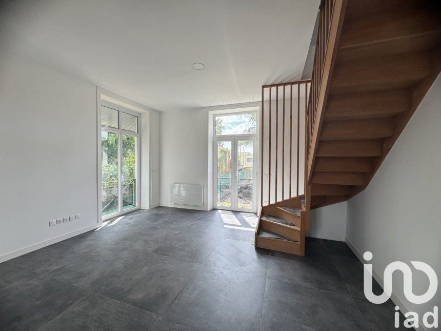 Duplex 4 pièces de 71 m² à Vaux-le-Pénil (77000)