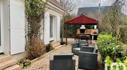 Maison traditionnelle 8 pièces de 142 m² à Montigny-lès-Cormeilles (95370)