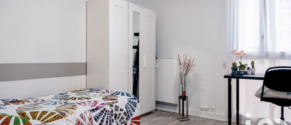 Appartement 4 pièces de 112 m² à Toulon (83000)