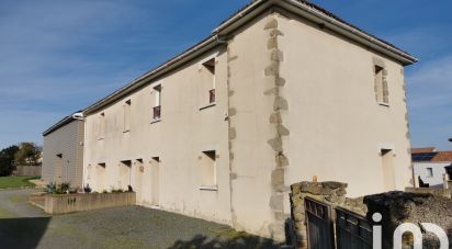 Village house 7 rooms of 205 m² in Bressuire (79300)