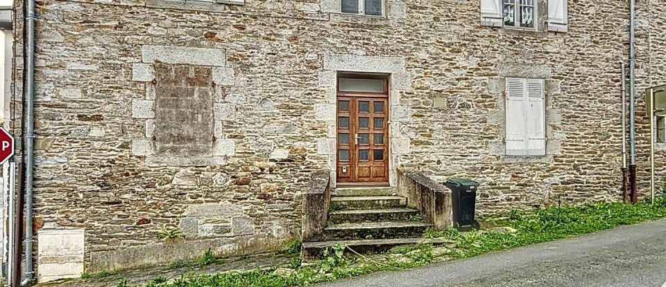 Maison traditionnelle 7 pièces de 166 m² à Saint-Cast-le-Guildo (22380)