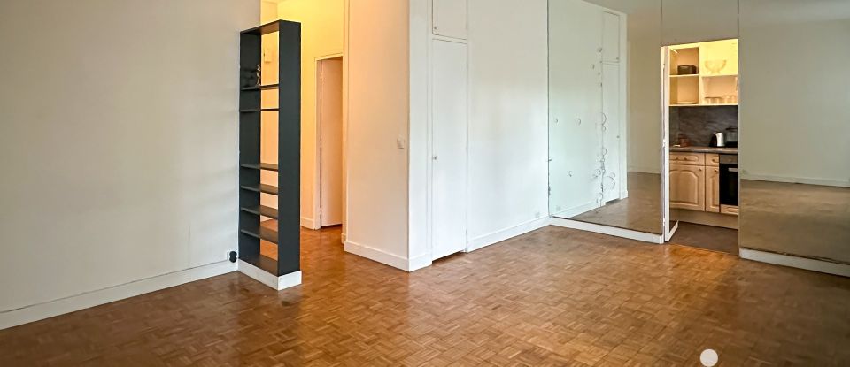 Appartement 2 pièces de 56 m² à Paris (75016)