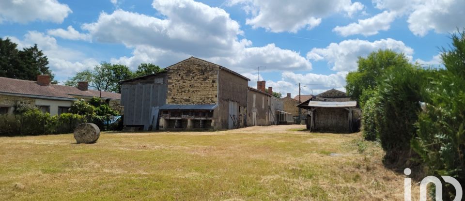 Maison traditionnelle 4 pièces de 75 m² à Antoigné (49260)