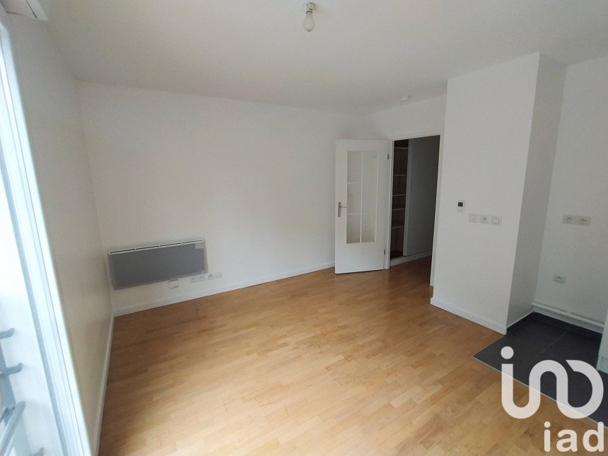 Studio 1 pièce de 26 m² à Bagnolet (93170)