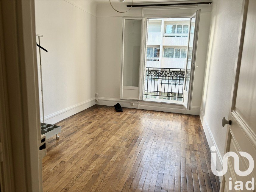 Appartement 2 pièces de 34 m² à Paris (75015)