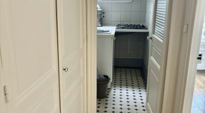 Appartement 2 pièces de 34 m² à Paris (75015)